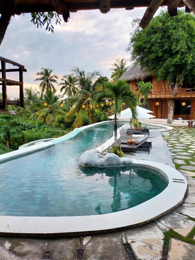Gading Tree House Villa Batununggul Bagian luar foto