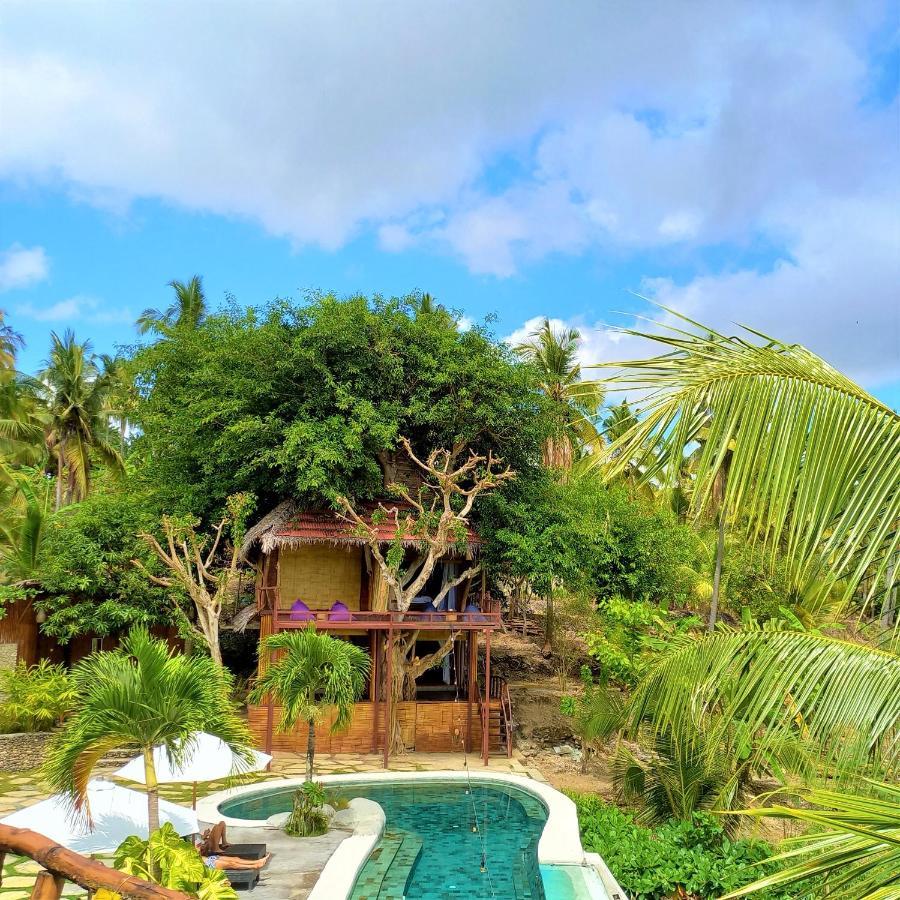 Gading Tree House Villa Batununggul Bagian luar foto
