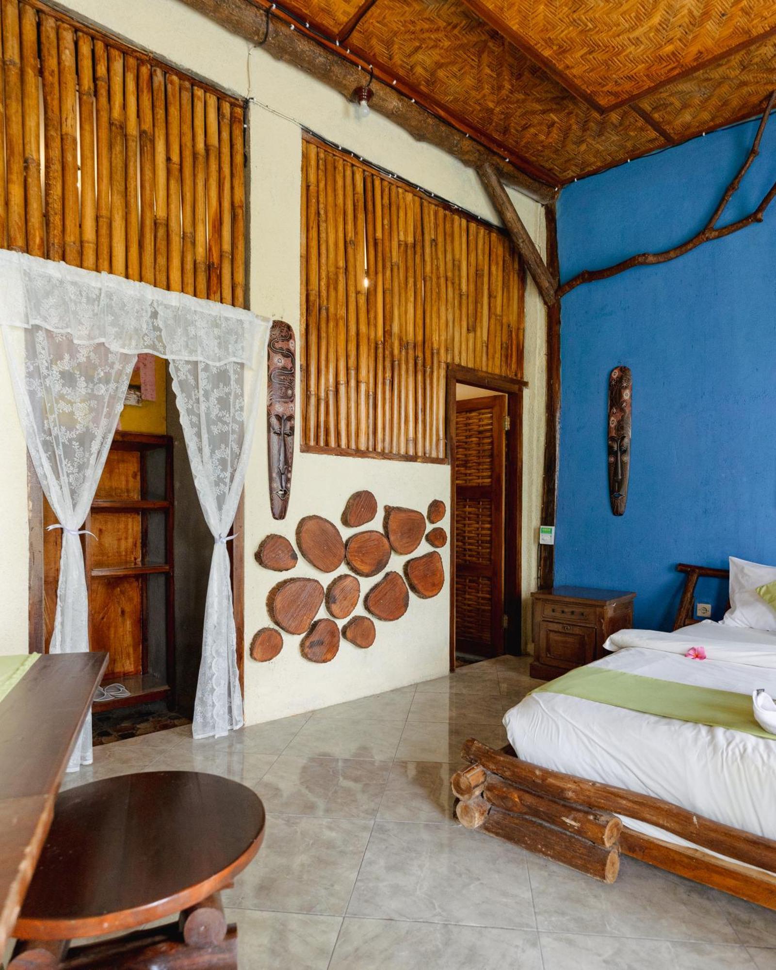 Gading Tree House Villa Batununggul Bagian luar foto
